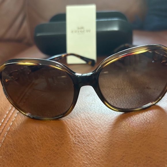 Coach dark tortoise rectangle sunglasses - Picture 1 of 2